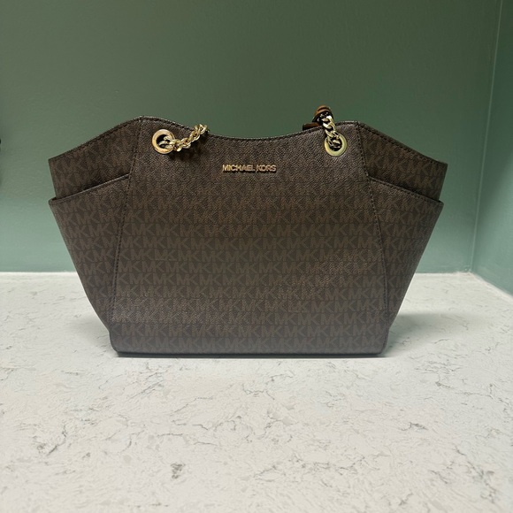 Brown & Tan Michael Kors logo purse - Picture 2 of 13